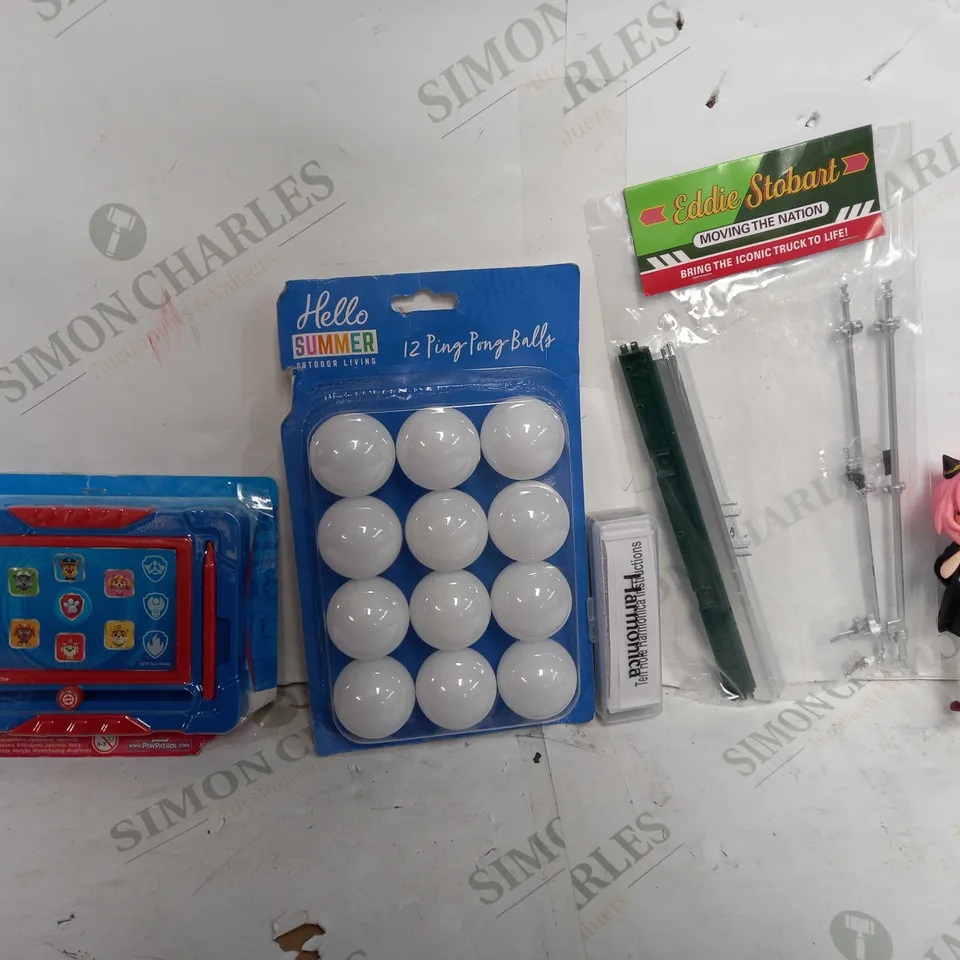 BOX OF APPROX 25 ASSORTED TOYS TO INCLUDE - HELLO SUMMER 12 PING PONG BALLS - EDDIE STOBART MOVING THE NATION- ANYA FORGER PLASTIC MODEL ECT