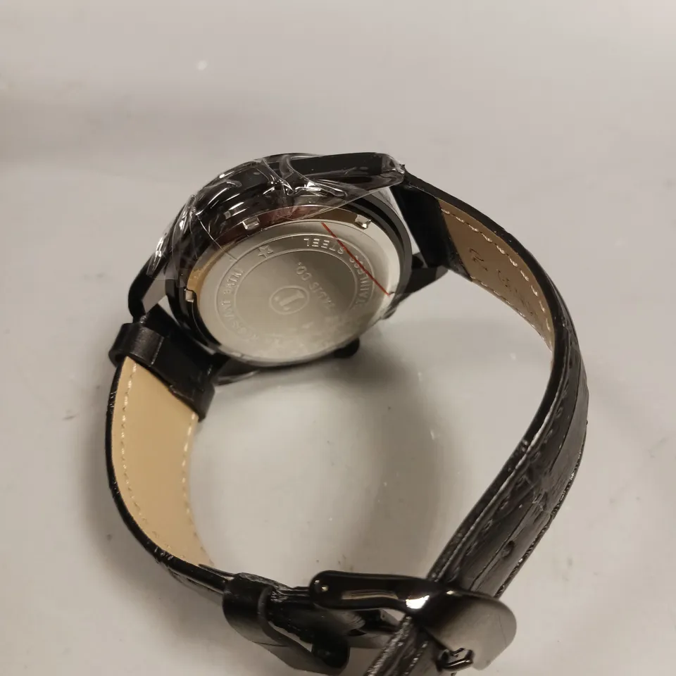 MENS TALIS CO 7120 CHRONOGRAPH WATCH – MOON PHASE MOVEMENT