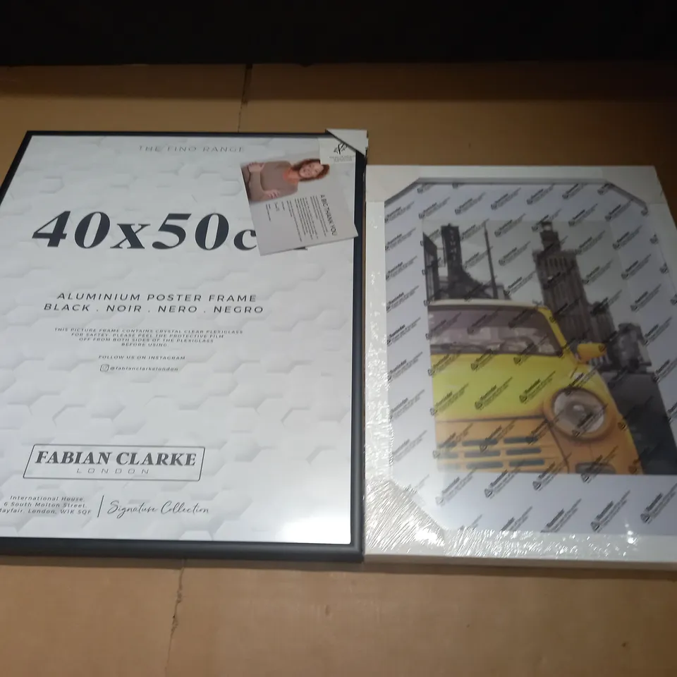 LOT OF 2 PICTURE FRAMES - A3 & 40X50CM