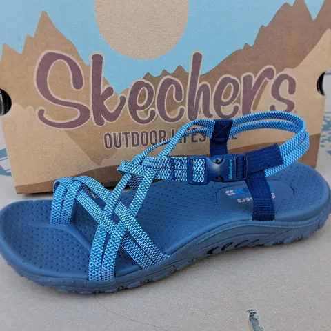 BOXED PAIR OF SKECHERS WOMENS GREY SANDALS - UK 6