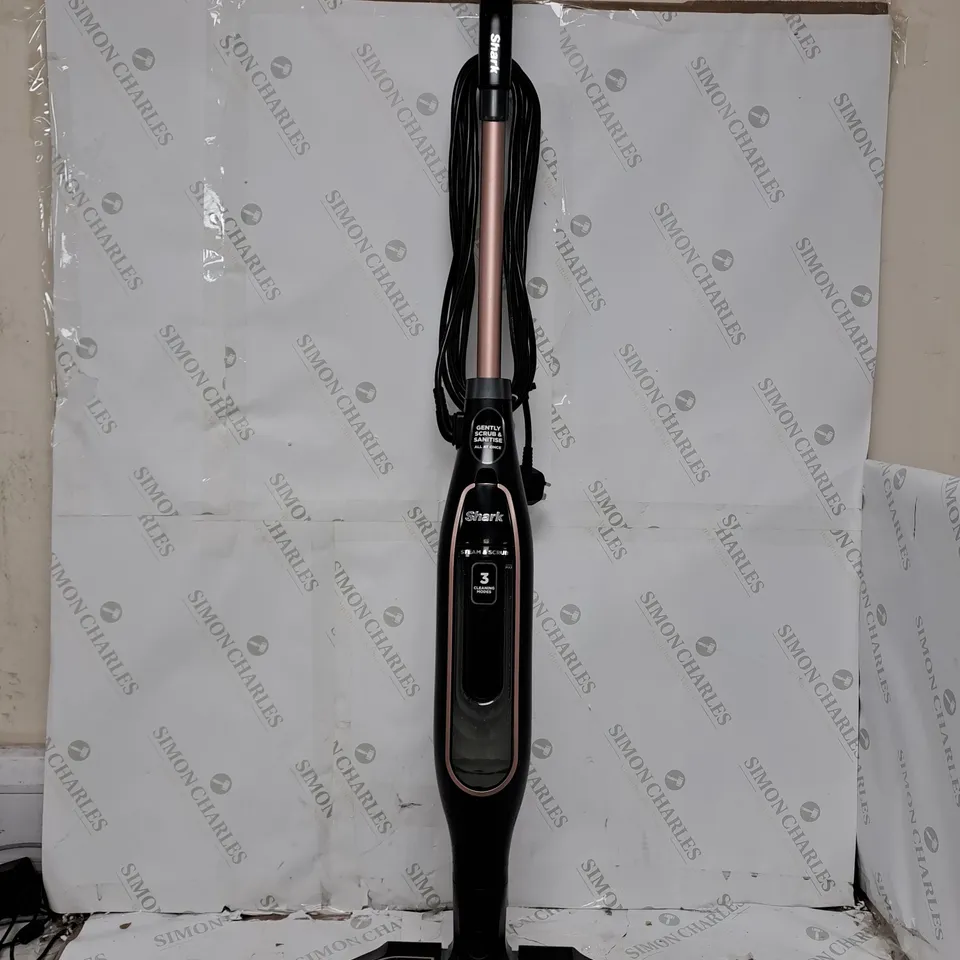 SHARK STEAM SCRUBBER WITH STEAM BLAST S7201 - COLLECTION ONLY