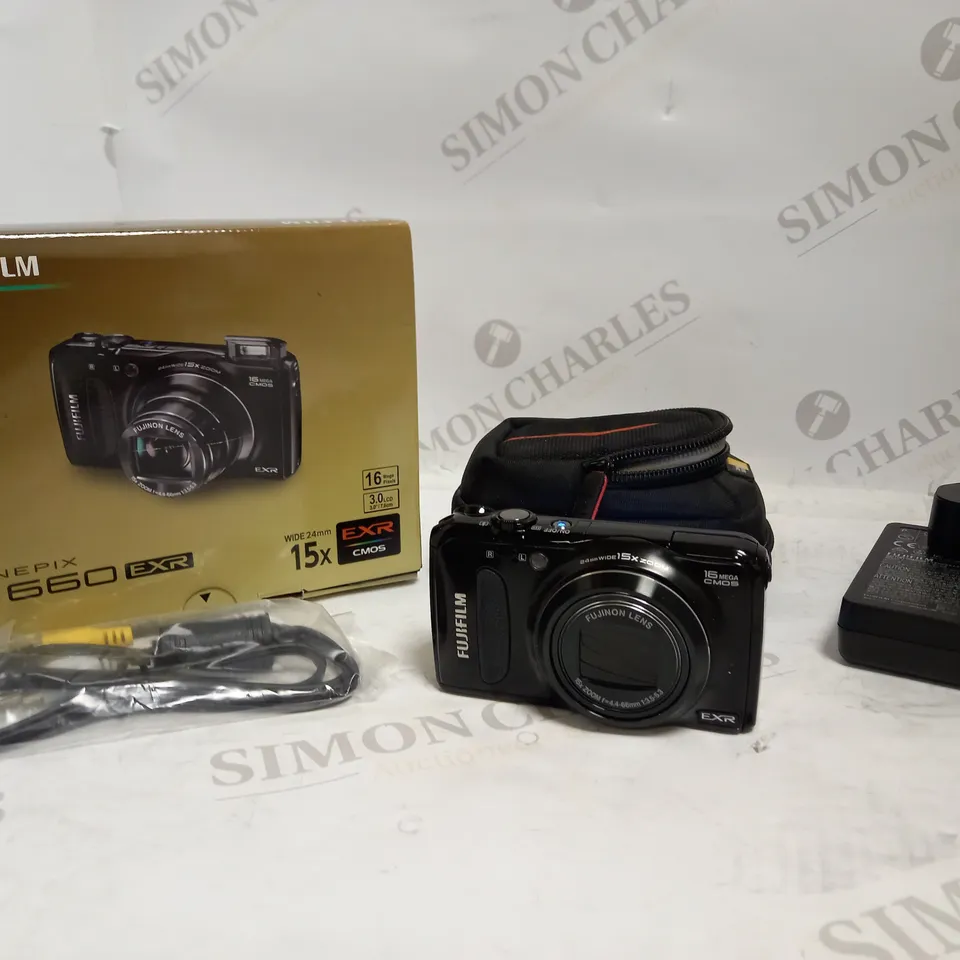 FUJIFILM FINEPIX F660 EXR CAMERA