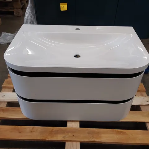 DESIGNER BATHROOM UNIT WITH VANITY BASIN