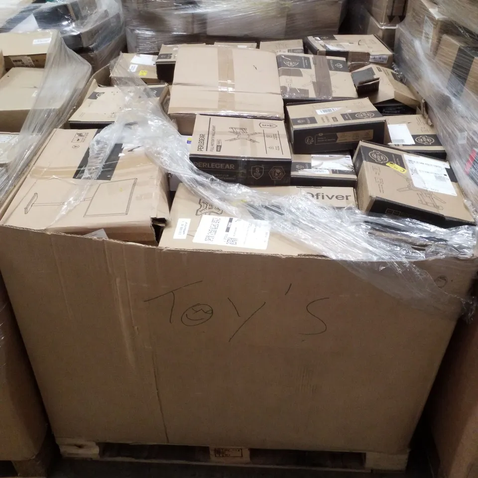 PALLET CONTAINING ASSORTED TV MOUNTS
