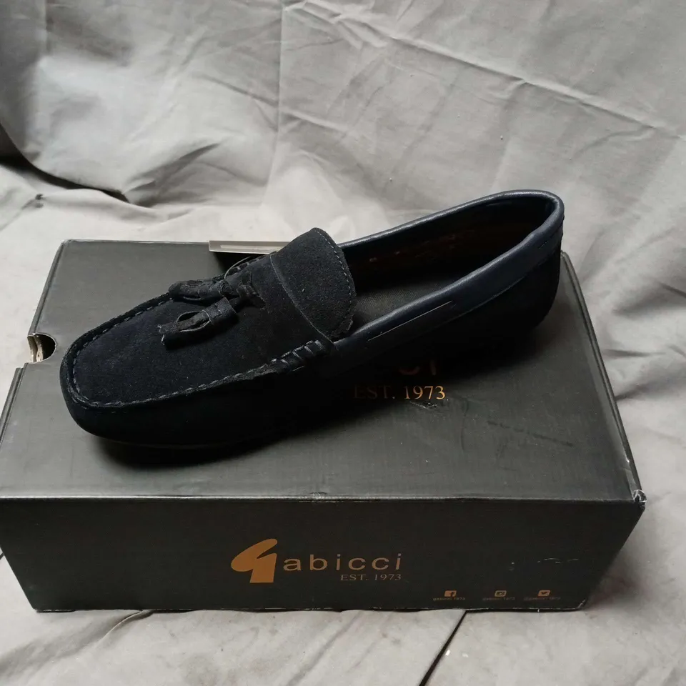 Gabicci Navy Suede Tassel Loafers – Men's UK 9