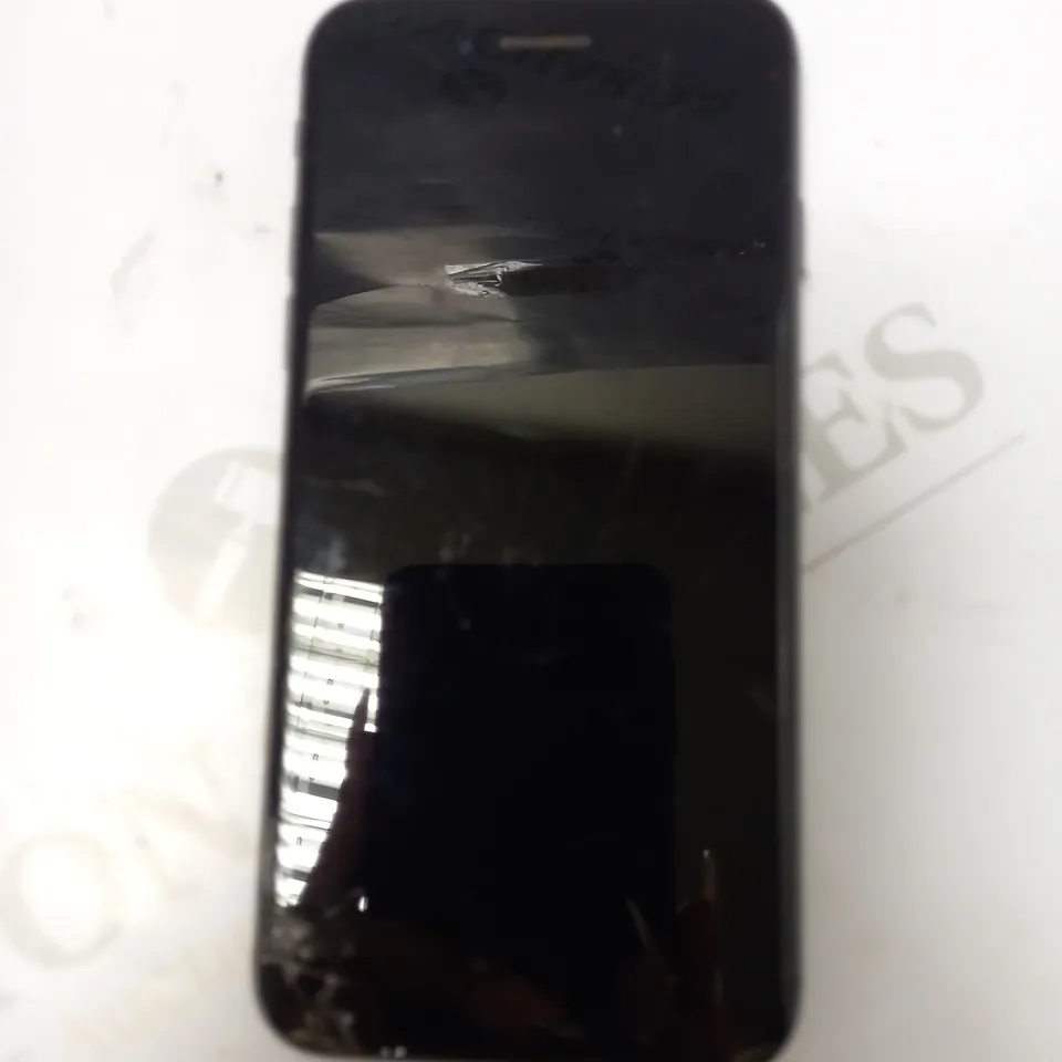 IPHONE SE