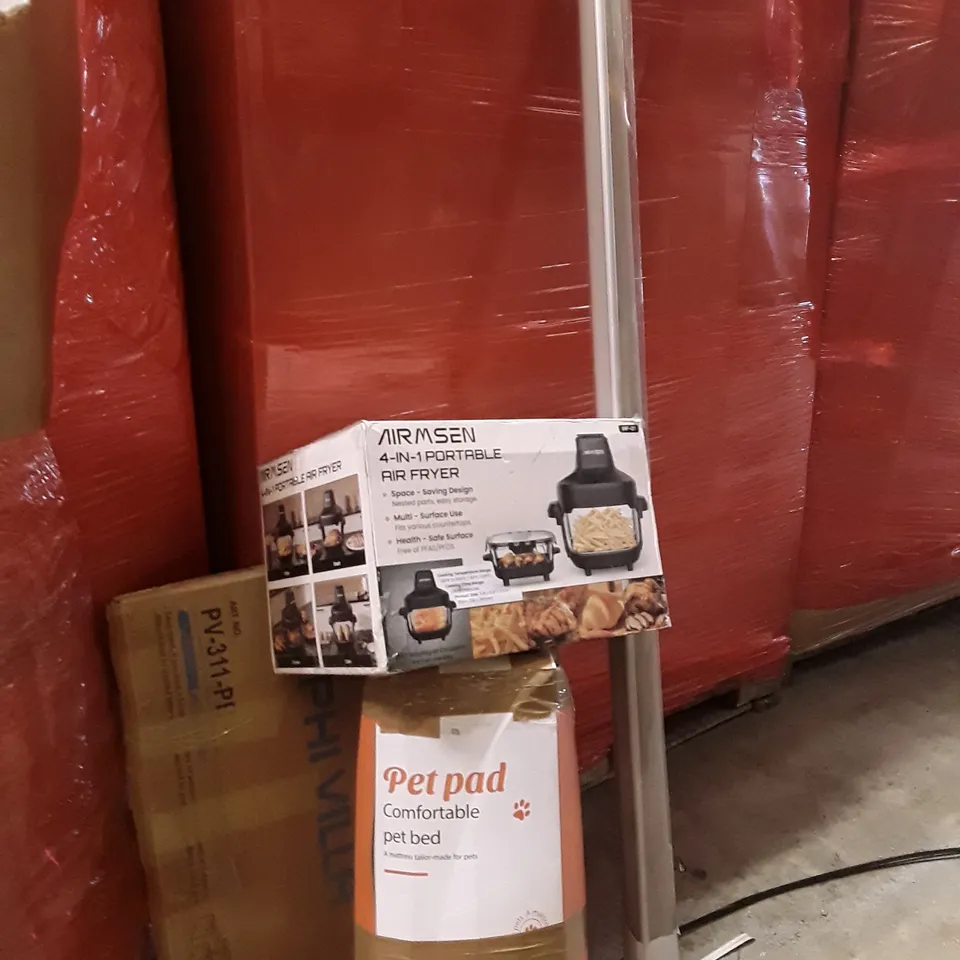 PALLET OF ASSORTED HOUSEHOLD GOODS AND PRODUCTS TO INCLUDE; PET ACCESSORIES, PORTABLE AIR FRYER, BLINDS, BOXED FURNITURE ETC