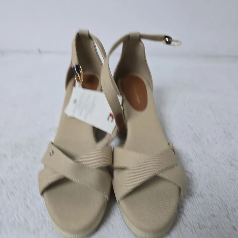 TOMMY HILFIGER BEIGE WEDGE SANDALS, WOMEN'S – CROSS-STRAP, ANKLE BUCKLE - SIZE UNSPECIFIED