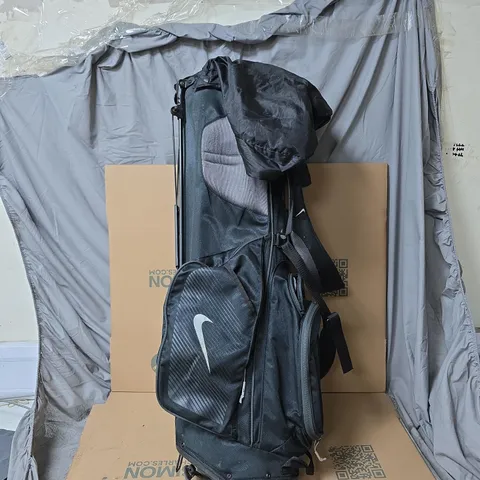 NIKE GOLF BAG 
