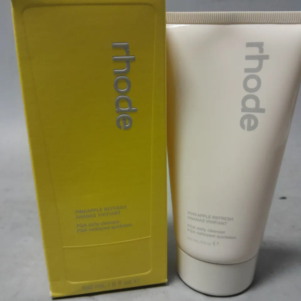 BOXED RHODE PINEAPPLE REFRESH PGA DAILY CLEANSER