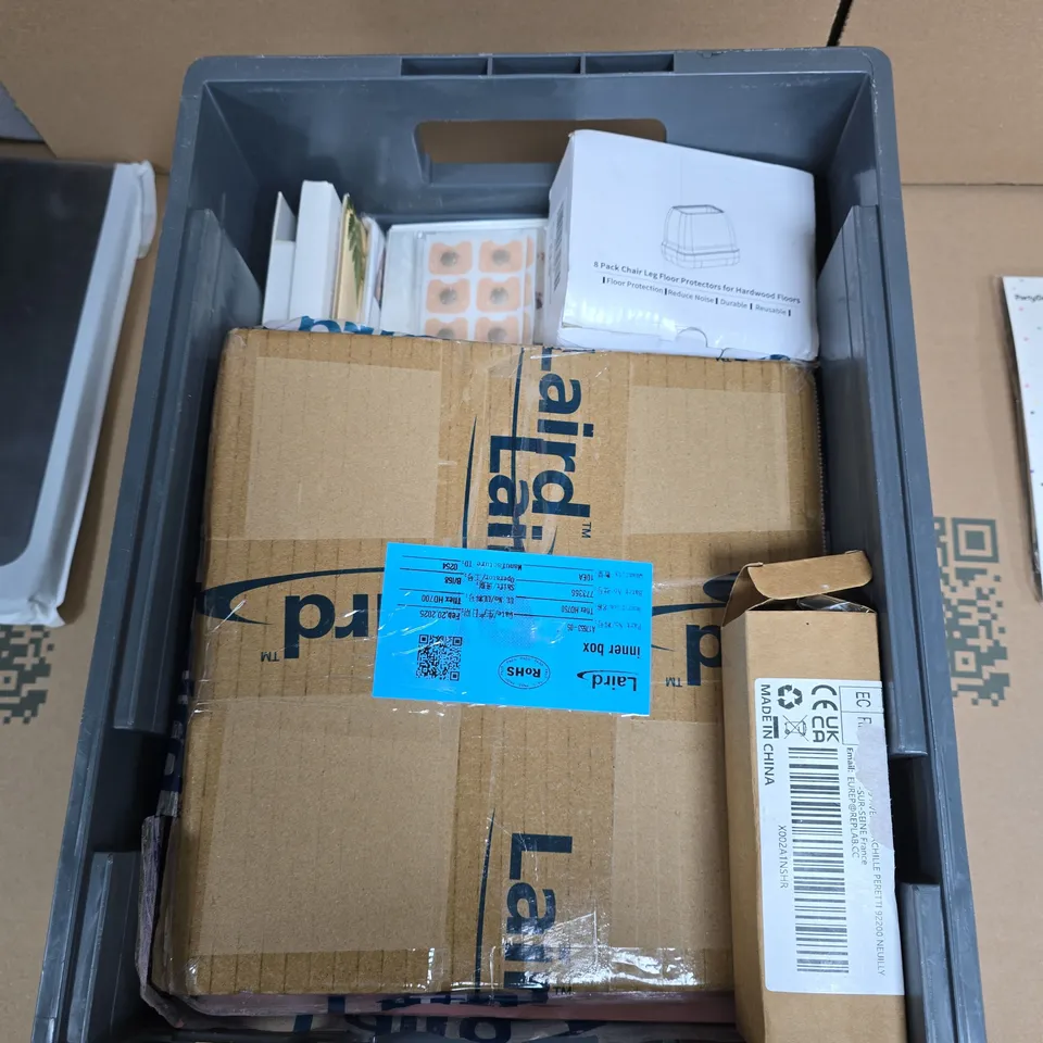 APPROXIMATELY 15 ASSORTED HOUSEHOLD PRODUCTS TO INCLUDE #4 FOIL BALLOONS, PAPER STRAWS AND THIRSTY DRINKS BOTTLE