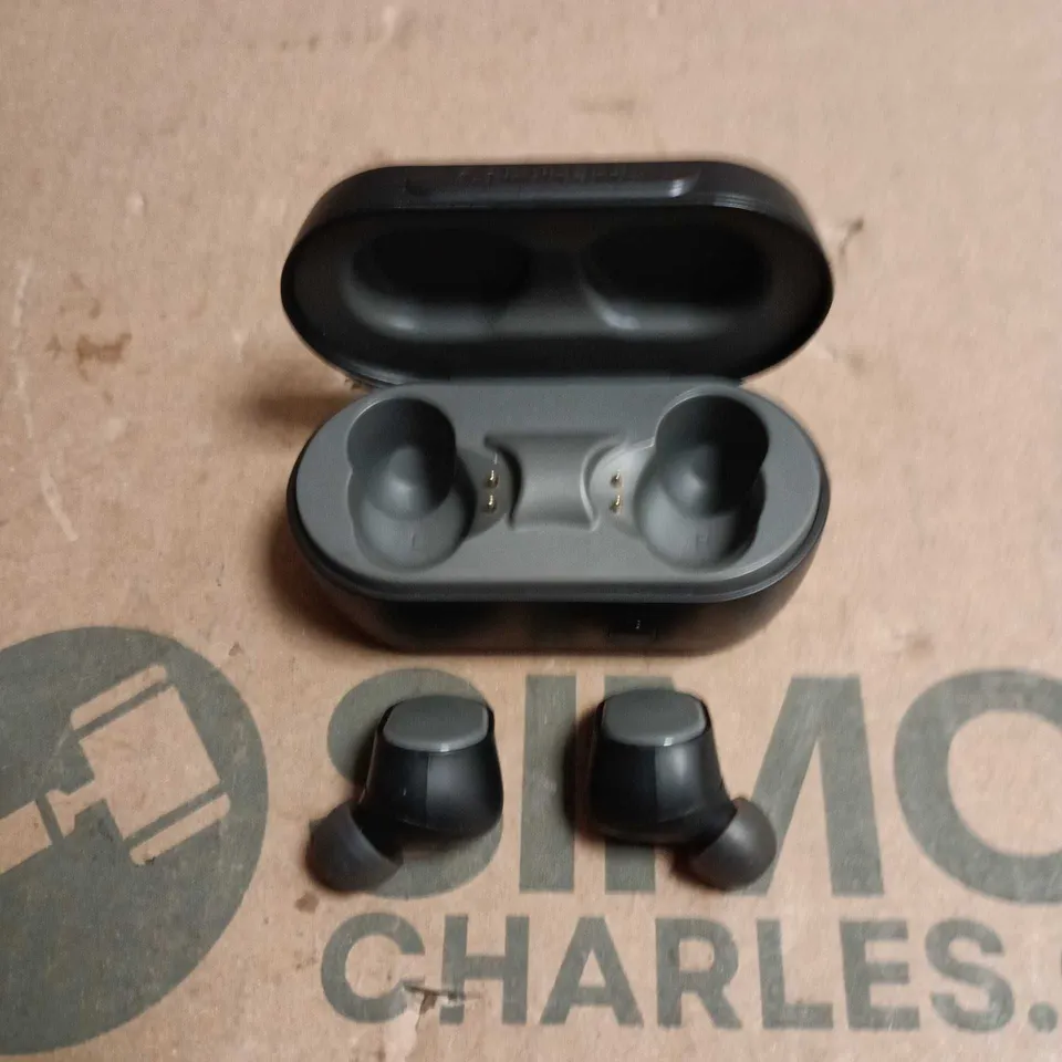 SKULLCANDY SESH TRUE WIRELESS EARBUDS WITH CHARGING CASE - BLACK - UNBOXED 