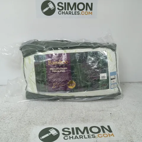 SNOOZEVILLE BAMBOO MEMORY FOAM PILLOW PAIR IN GREEN