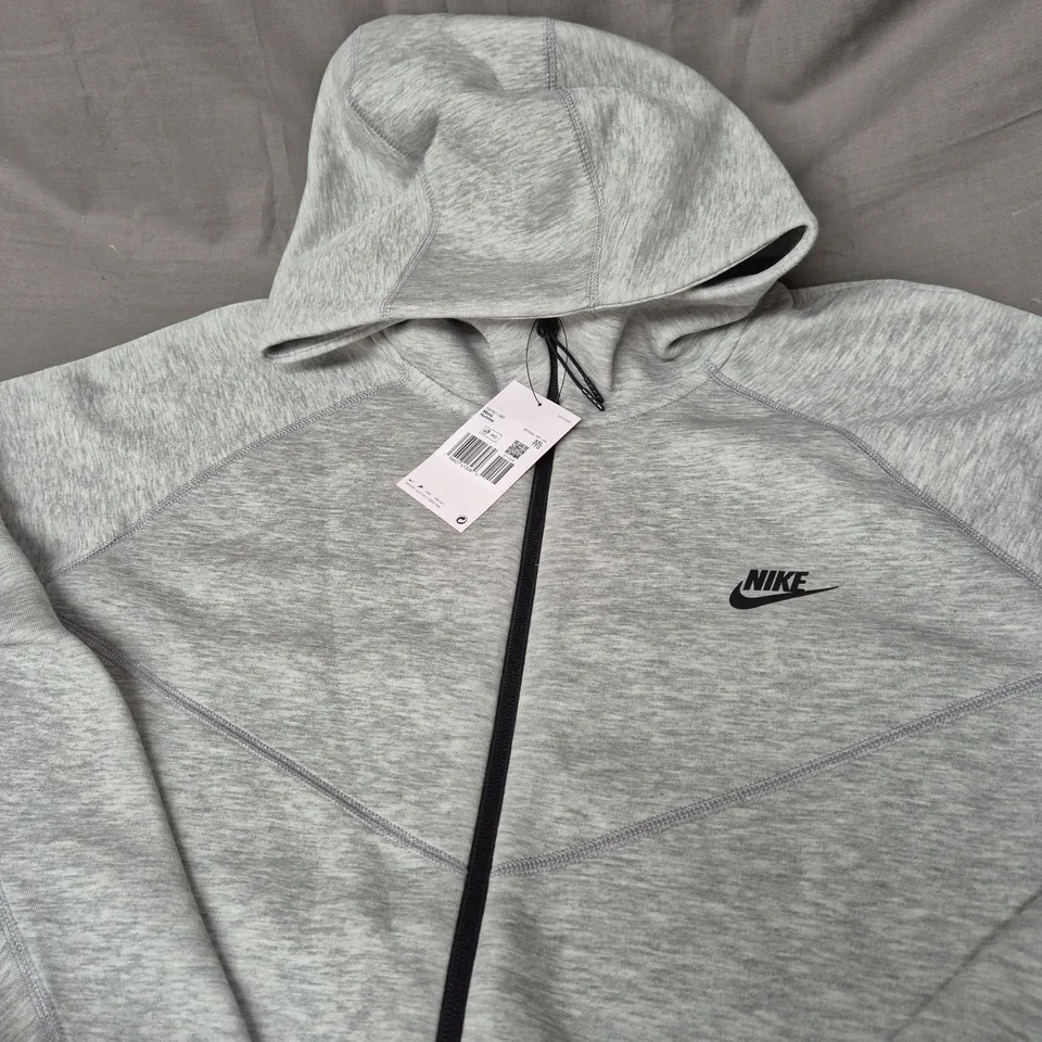 NIKE LOGO TECH FLEECE JACKET SIZE 2XL