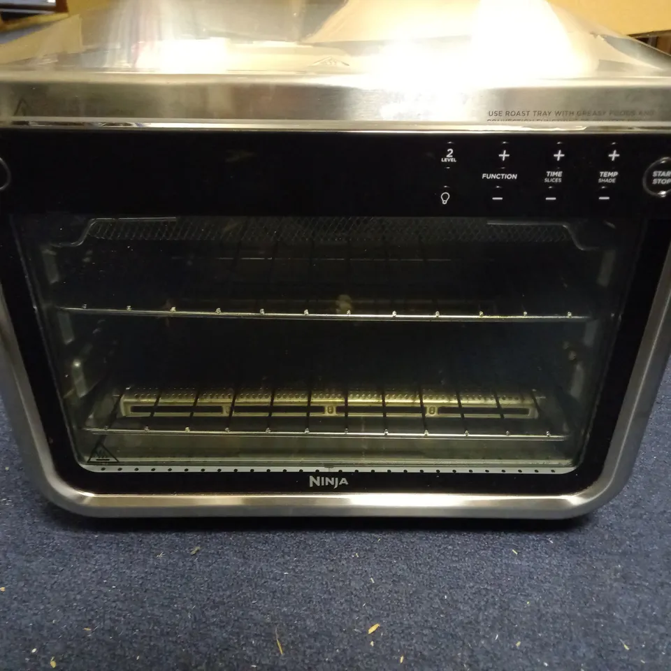 NINJA FOODI 10-IN-1 MULTIFUNCTION OVEN