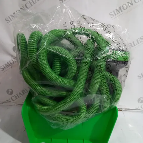 GRUMPY GARDENER EXPANDABLE HOSE WITH 7 PATTERN GUN AND ACCESSORIES