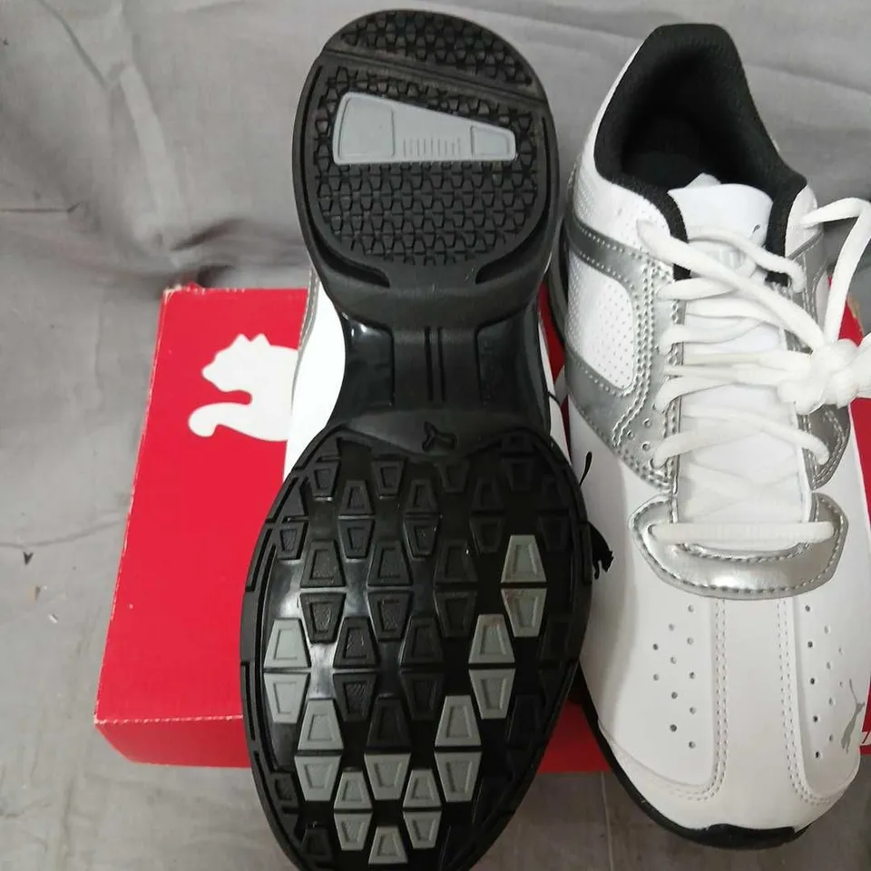 PUMA TAZON 6 FM MEN'S TRAINERS – WHITE/SILVER/BLACK, UK 6.5 (US 7.5, EU 40)