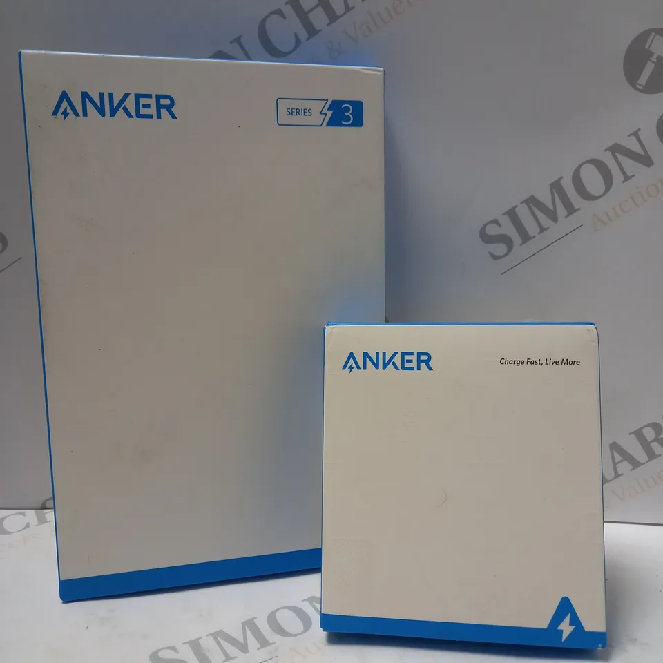 BOX OF 2 ANKER ITEMS TO INCLUDE POWERCORE 10000 & 313 WIRELESS CHARGER PAD