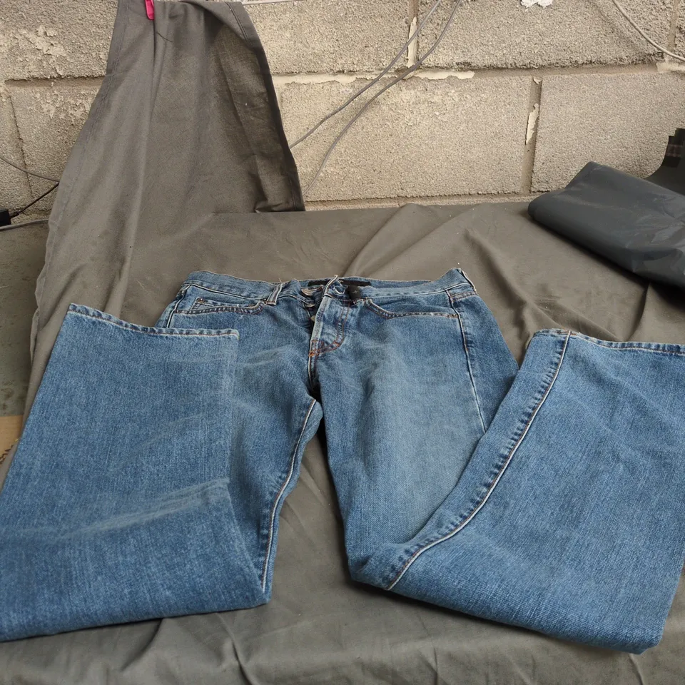 STONE ISLAND MEN'S DENIM JEANS – UK 29 WAIST
