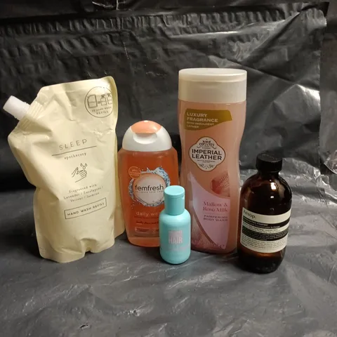 APPROXIMATEY 20 ASSORTED HEALTH AND BEAUTY PRODUCTS TO INCLUDE - IMPERIAL LEATHER BODY WASH - FEMFRESH WASH AND AESOP FACE CLEANSER