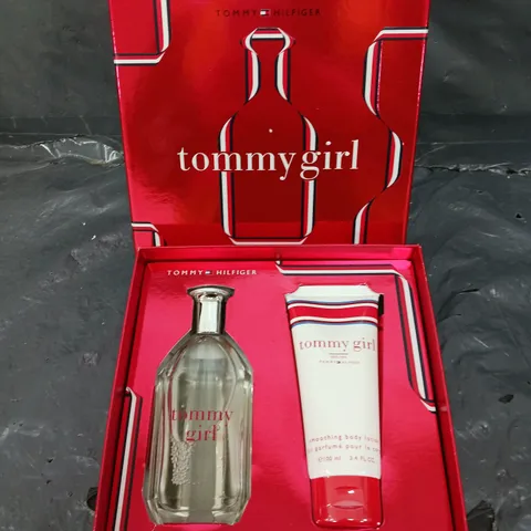 TOMMY HILFIGER TOMMY GIRL GIFT SET - COLLECTION ONLY 