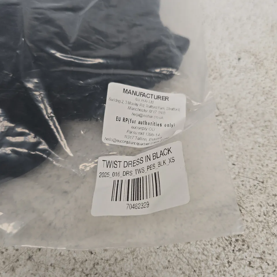 NII HAI TWIST DRESS IN BLACK XS