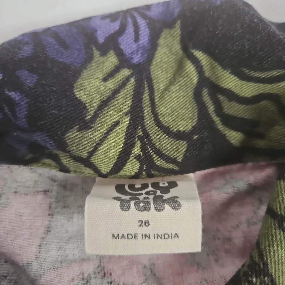 LUCY & YAK FLORAL PRINT ZIP-UP BOILER SUIT, MADE IN INDIA, SIZE 26 