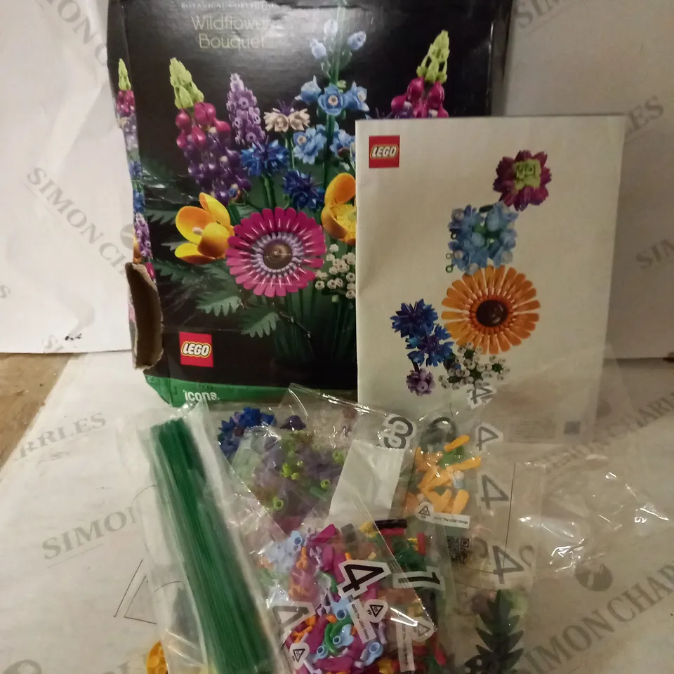 LEGO WILD FLOWER BOUQUET 10313 RRP £54.99