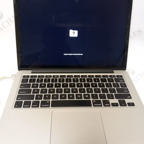 APPLE MACBOOK PRO (A1502 EARLY 2015)