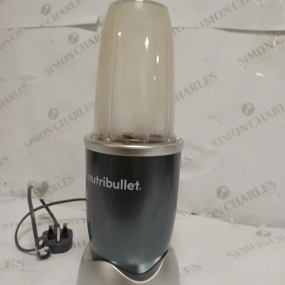 NUTRIBULLET 600 SERIES HIGH SPEED BLENDER
