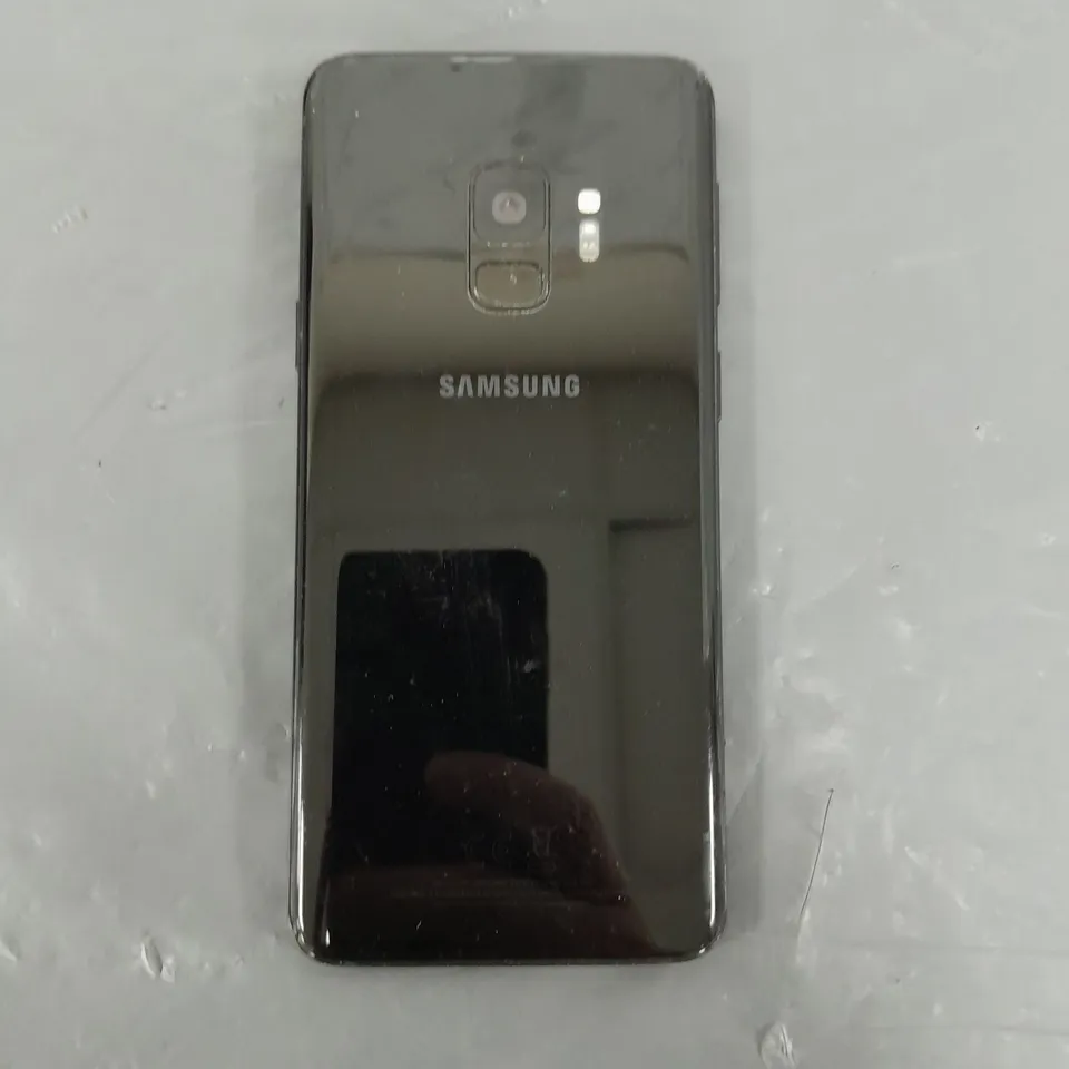 SAMSUNG GALAXY S9 SMARTPHONE 