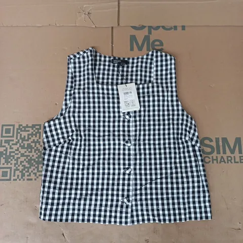 NOBODY'S CHILD SAMMIE BUTTON FRONT TANK IN BLACK/WHITE SIZE UK 10
