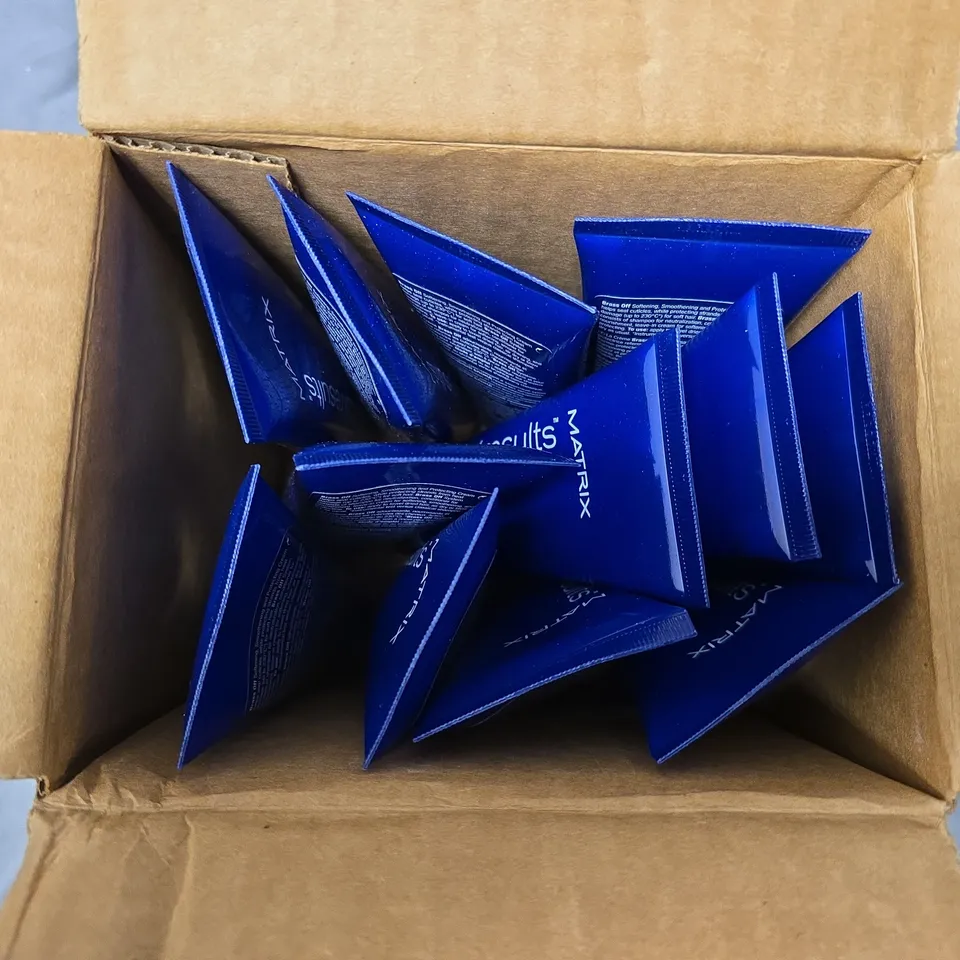 APPROXIMATELY 10 MATRIX TOTAL RESULTS BRASS OFF BLONDE THREESOME CREAM (150ML) - COLLECTION ONLY