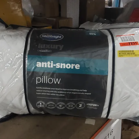 BAGGED SILENTNIGHT LUXURY COLLECTION ANTI-SNORE PILLOW