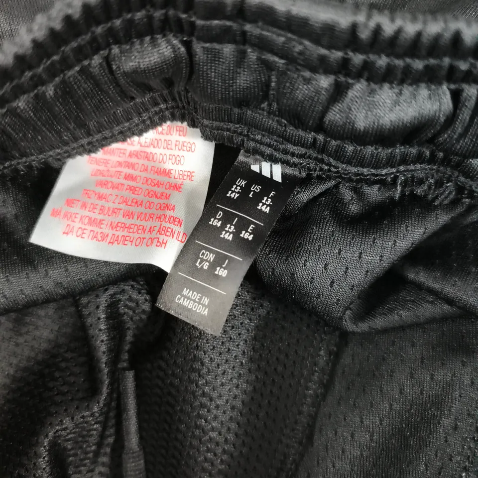 ADIDAS KIDS BLACK KNEE-LENGTH SHORTS – REGULAR FIT, 13-14 YEARS