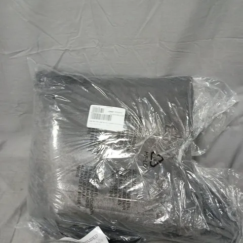 COZEE HOME FAMILY SIZED FAUX FUR & VELVETSOFT HEATED THROW