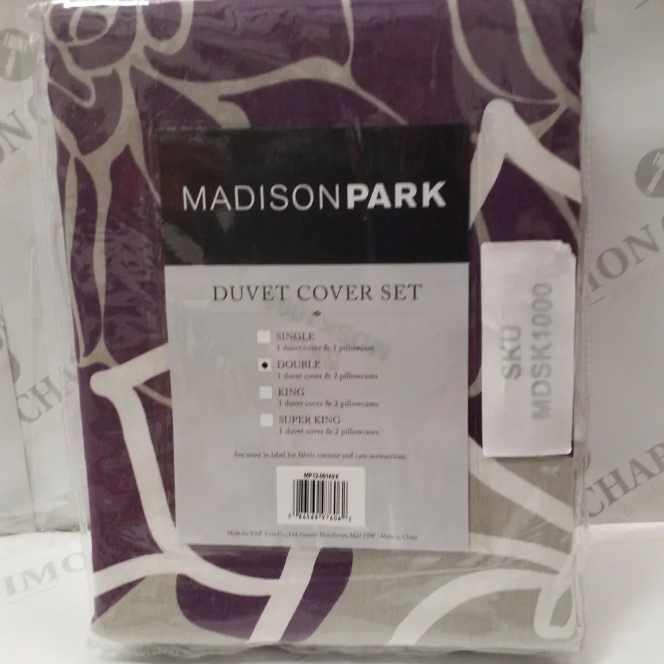 BRAND NEW MADISON PARK DOUBLE DUVET COVER SET - PURPLE