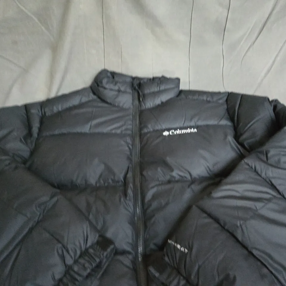 COLUMBIA PIKE LAKE PADDED COAT - SIZE M