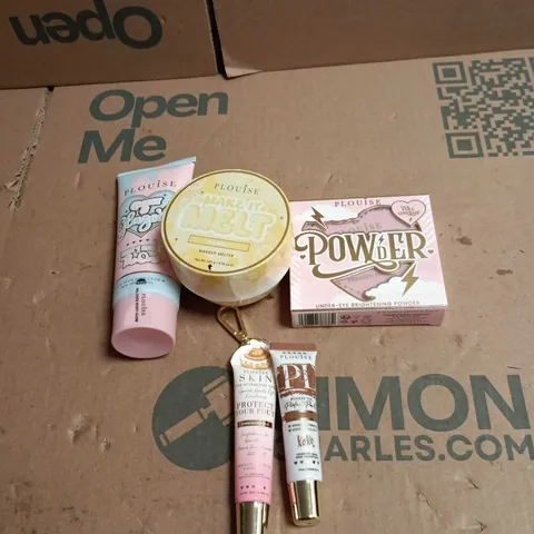 PLOUISE 5 X ASSORTED ITEMS TO INCLUDE UNDER EYE BRIGHTENING POWDER, CINNAMON ROLL PROTECT YOUR POUT ETC