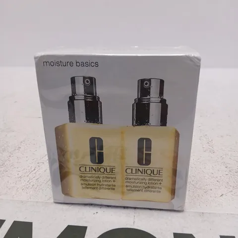 CLINIQUE MOISTURE BASICS DUO – MOISTURISING LOTION GIFT SET (BOXED)