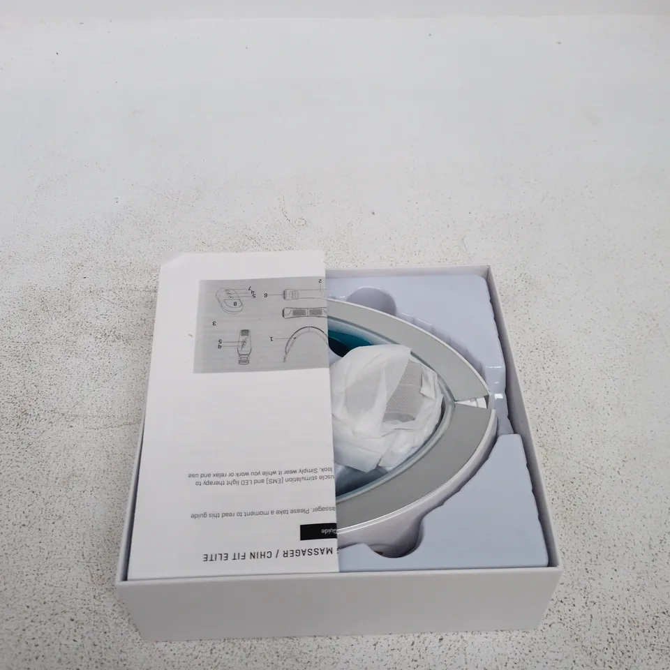 CHIN FIT ELITE RED AND BLUE INFRA LIGHTS CONTOURS FACE