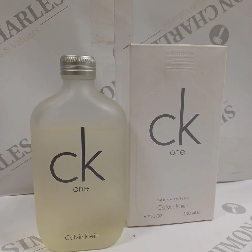 BOXED CALVIN KLEIN CK ONE UNISEX EAU DE TOILETTE 200ML