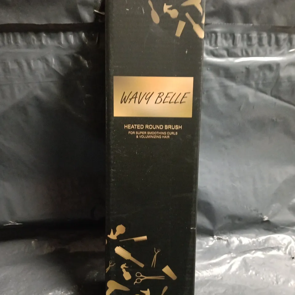 WAVY BELLE HEATED ROUND BRUSH