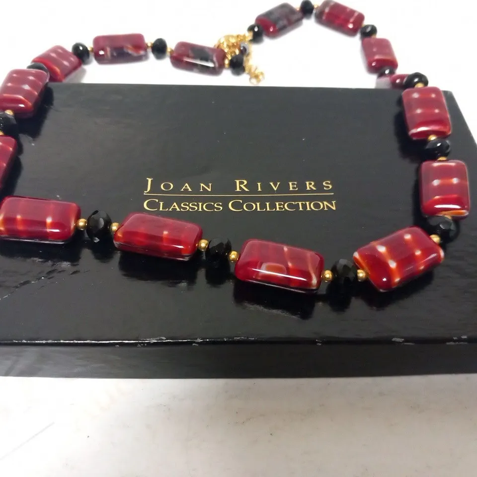 BOXED JOAN RIVERS CLASSIC COLLECTION NECKLACE 