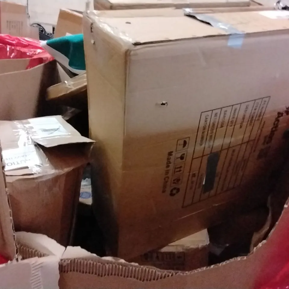 PALLET OF ASSORTED HOUSEHOLD GOODS AND PRODUCTS TO INCLUDE;WHEEL CHAIR,ROLLER BLINDS,PHOTO FRAME