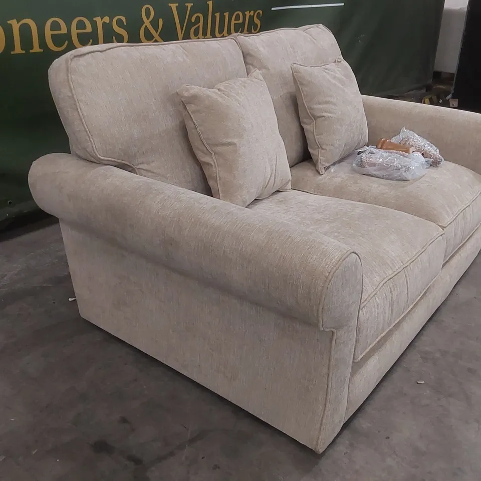 QUALITY DESIGNER WILLIAM FABRIC UPHOLSTERED 2 SEATER SOFA