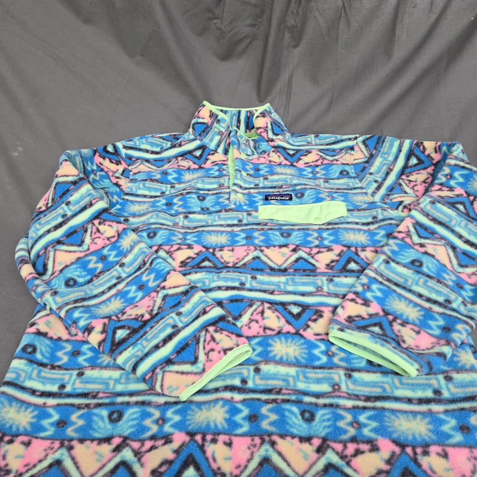 PATAGONIA FLEECED TOP SIZE L