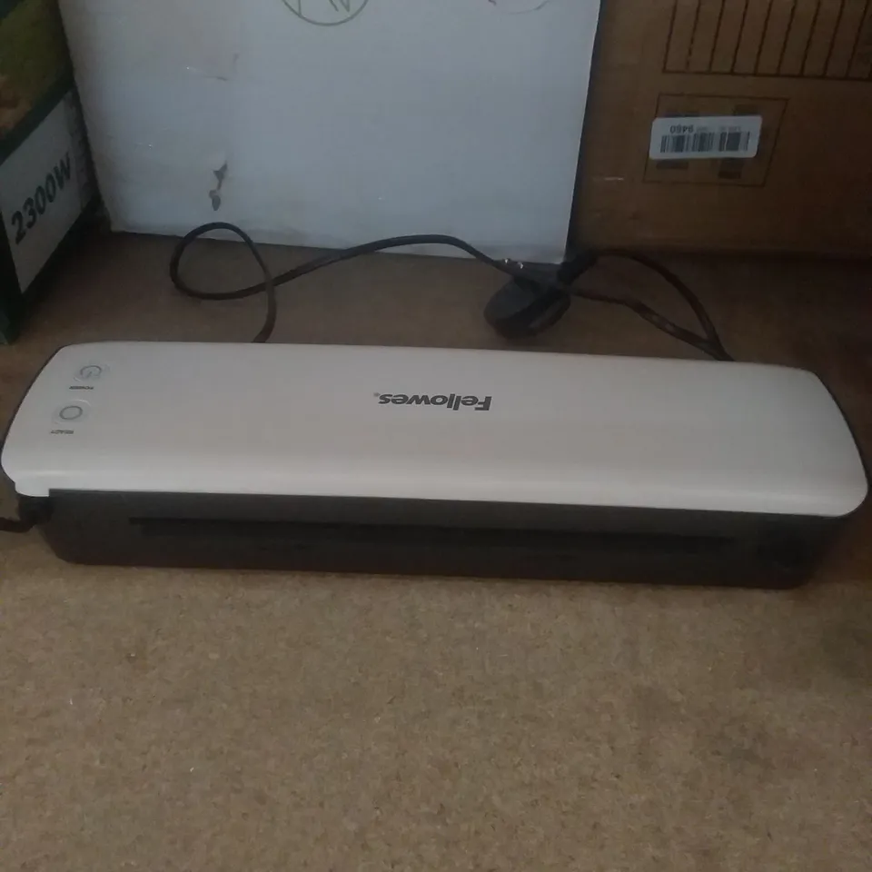 FELLOWES SOLA A4 LAMINATOR MACHINE