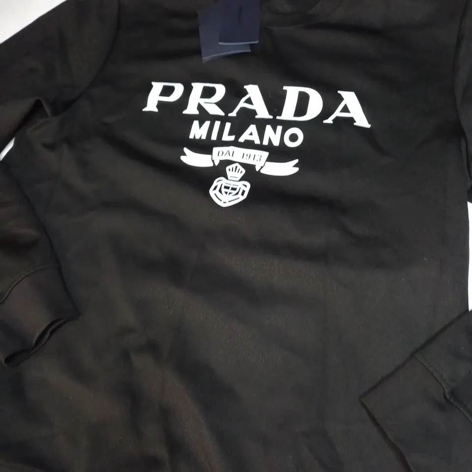 PRADA MILANO SWEATSHIRT SIZE M 