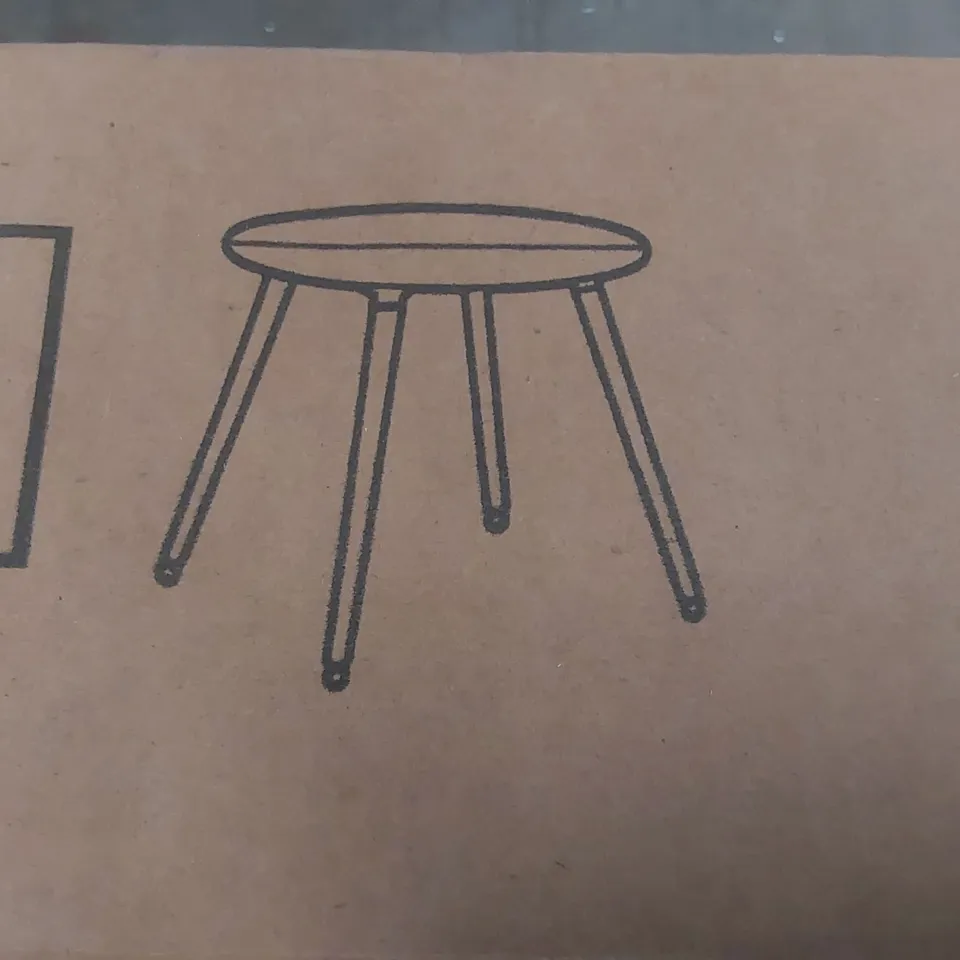 BOXED TABLE